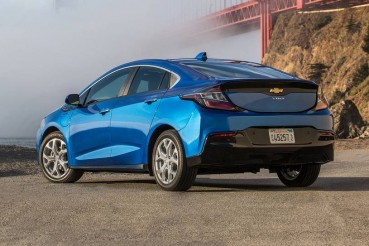 Chevrolet Volt 2019 - обзор, цены, видео, фото, технические характеристики, проблемы №2