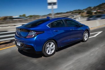 Chevrolet Volt 2019 - обзор, цены, видео, фото, технические характеристики, проблемы №3