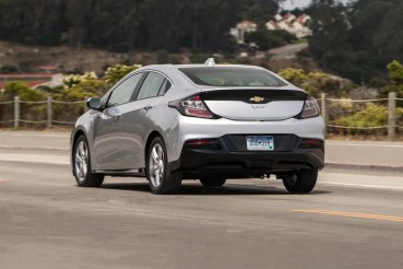 Chevrolet Volt 2019 - обзор, цены, видео, фото, технические характеристики, проблемы №12