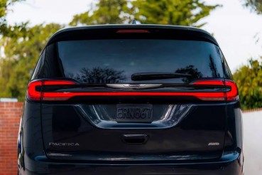 Chrysler Pacifica 2021 - обзор, цены, видео, фото, технические характеристики, проблемы №14