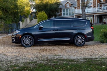 Chrysler Pacifica 2021 - обзор, цены, видео, фото, технические характеристики, проблемы №15