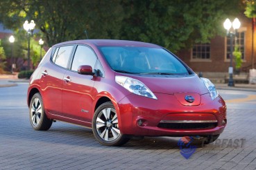 Nissan LEAF 2017 - обзор, цены, видео, фото, технические характеристики, проблемы №7