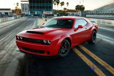 Dodge CHALLENGER 2018 - обзор, цены, видео, фото, технические характеристики, проблемы №2