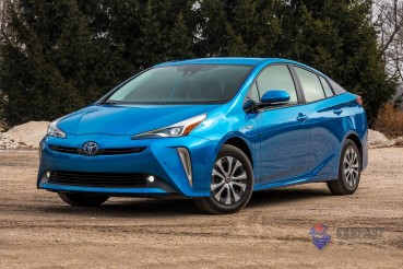 Отзывы реальных владельцев Toyota PRIUS 2021  №12