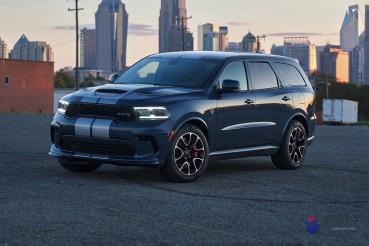Обзор Dodge DURANGO 2023: цены, отзывы и фото №3