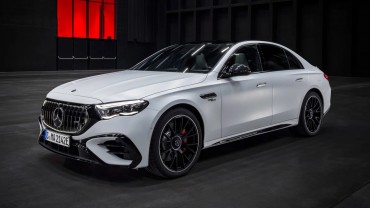 New Mercedes-AMG E 53 2024: Hybrid 603 HP. Revolution in Power?