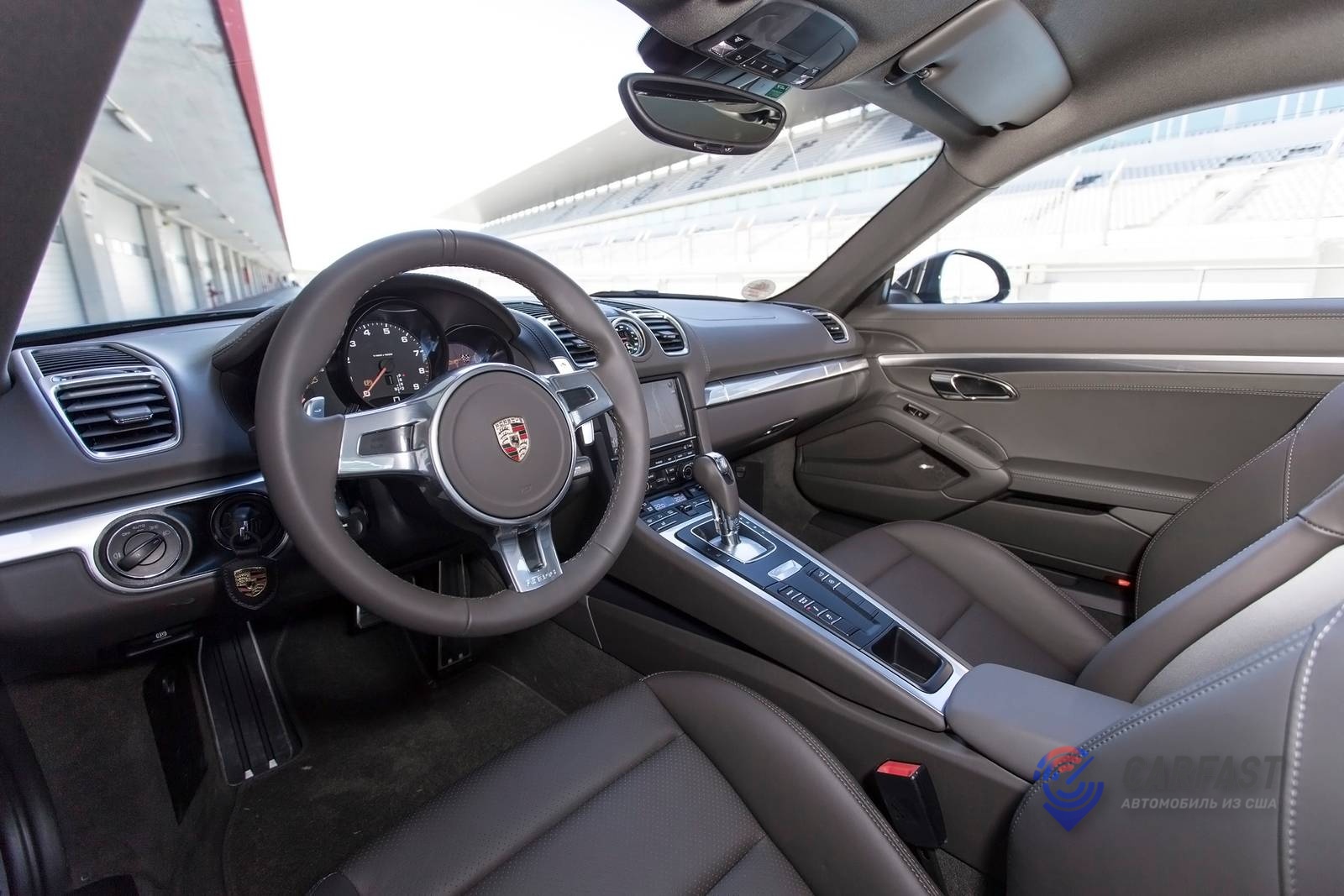 Porsche Cayman 2016 года