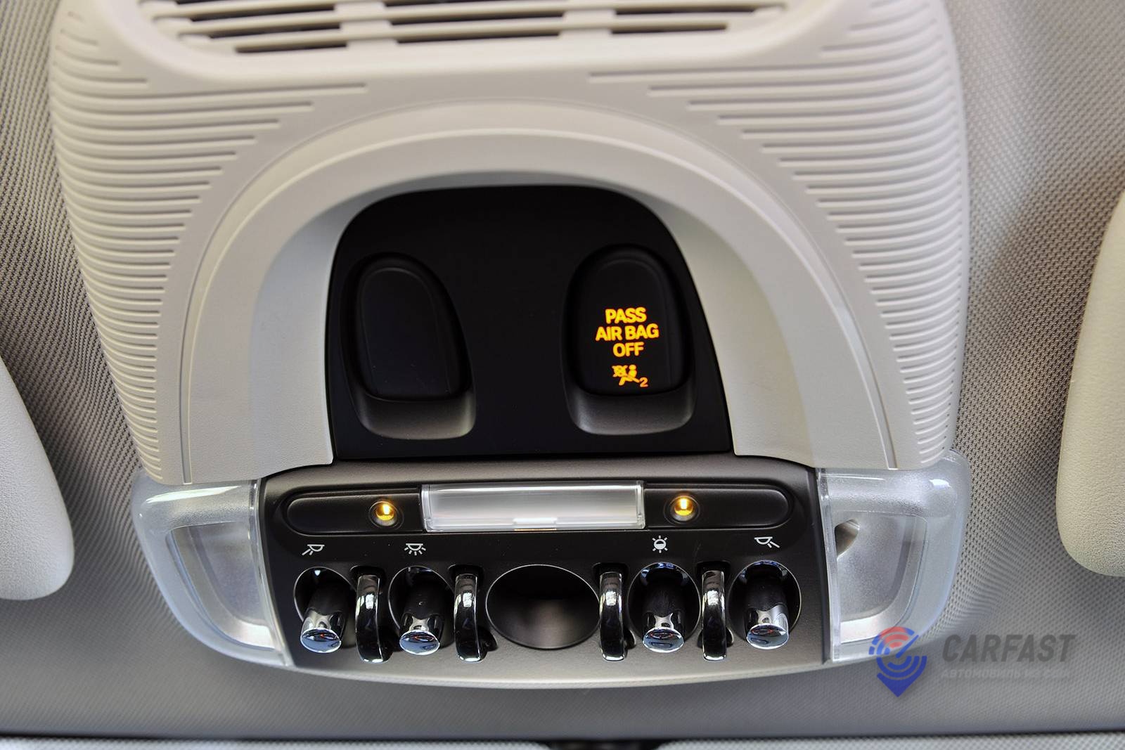 Mini Cooper 2016 года
