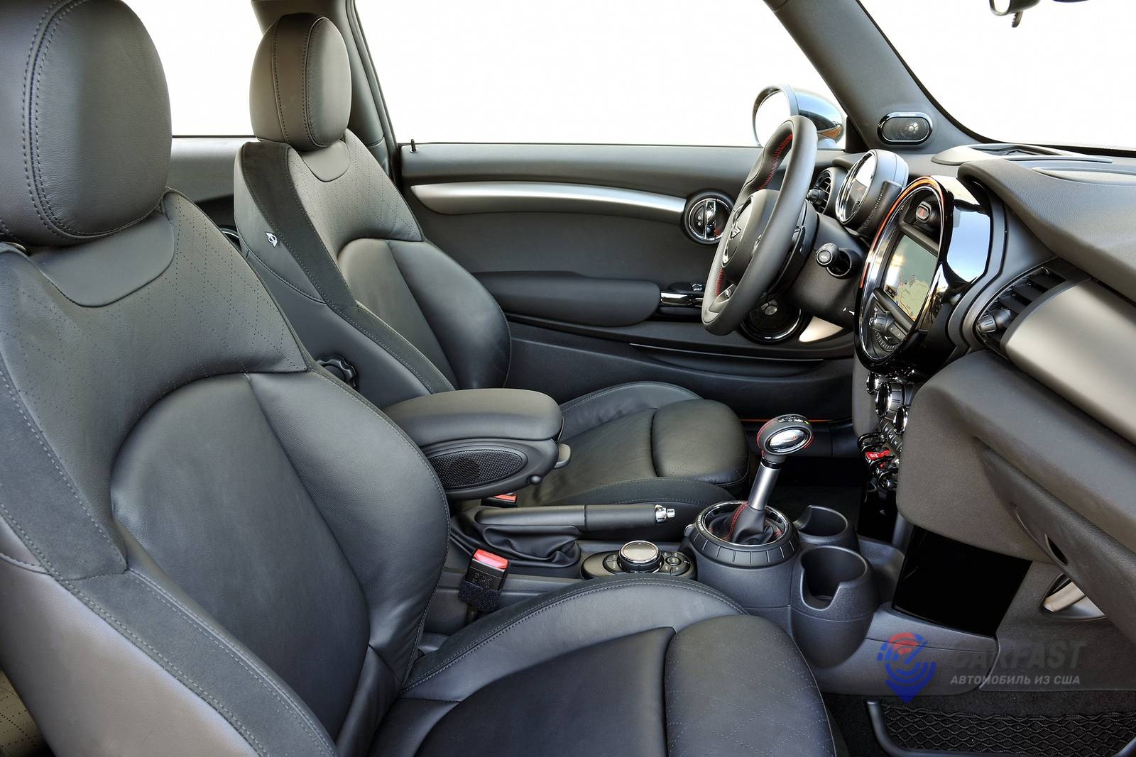 Mini Cooper 2016 года