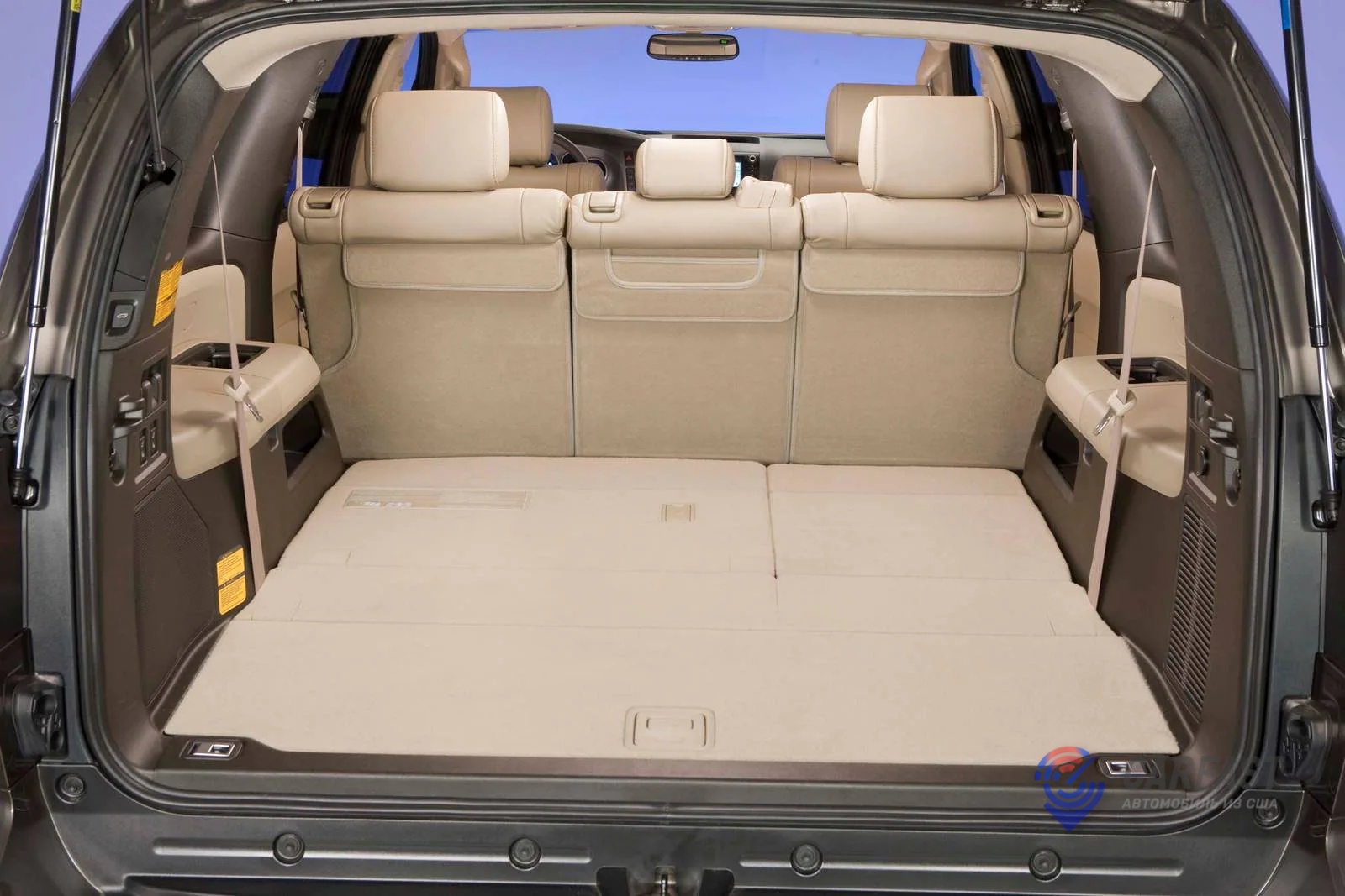 Toyota Sequoia 2016 года