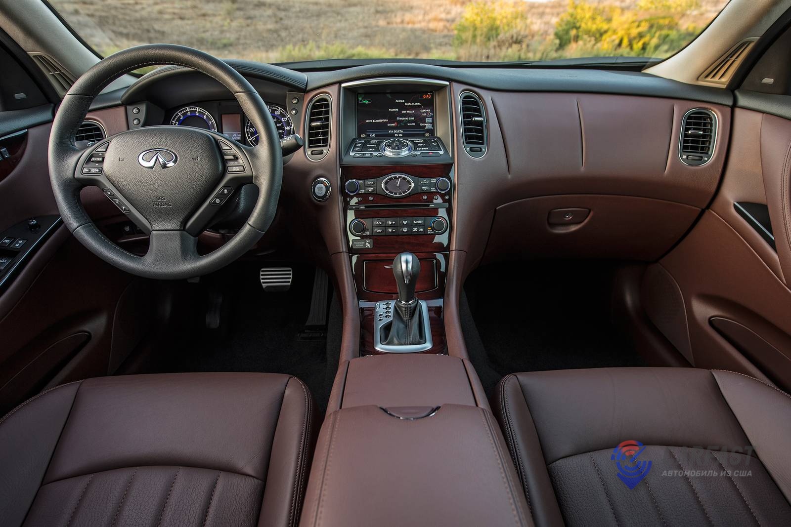 INFINITI QX50 2017 года
