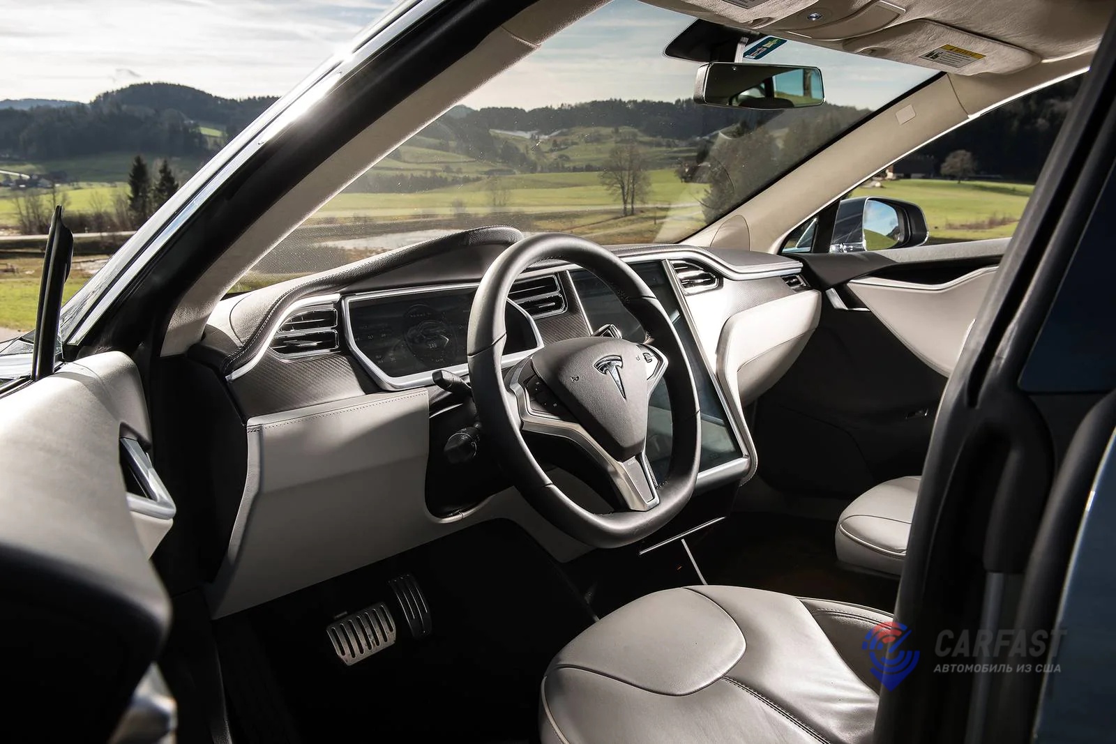 Tesla Model S 2018 года