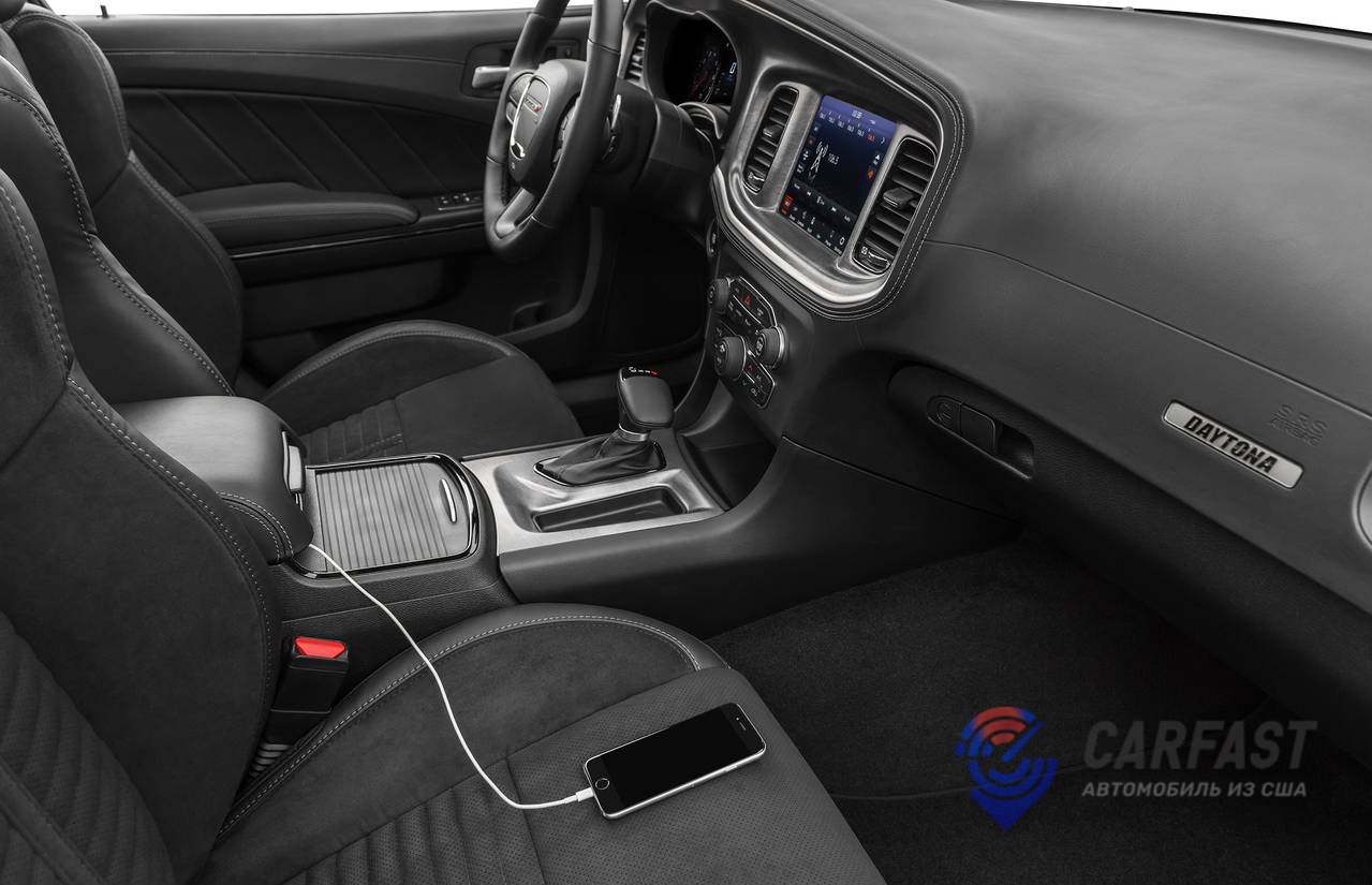 Dodge Charger 2020 года