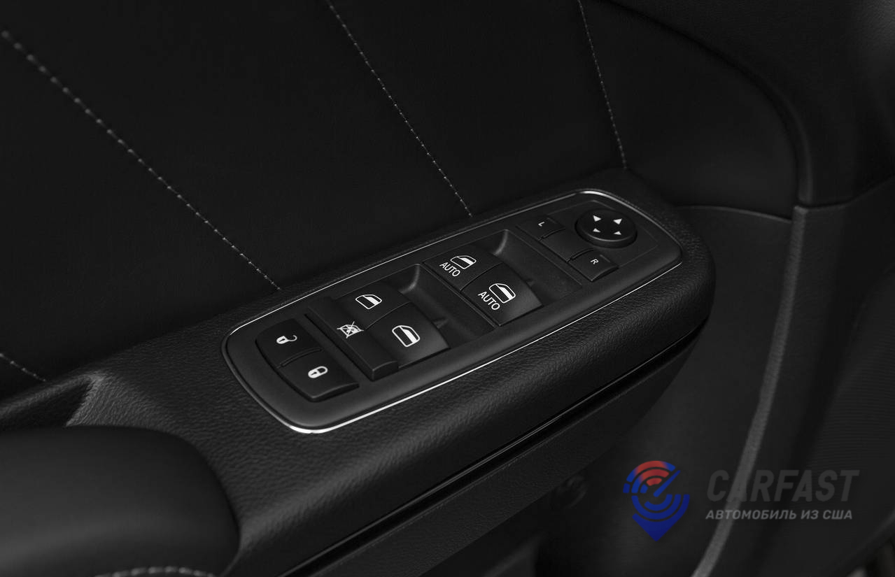Dodge Charger 2020 года