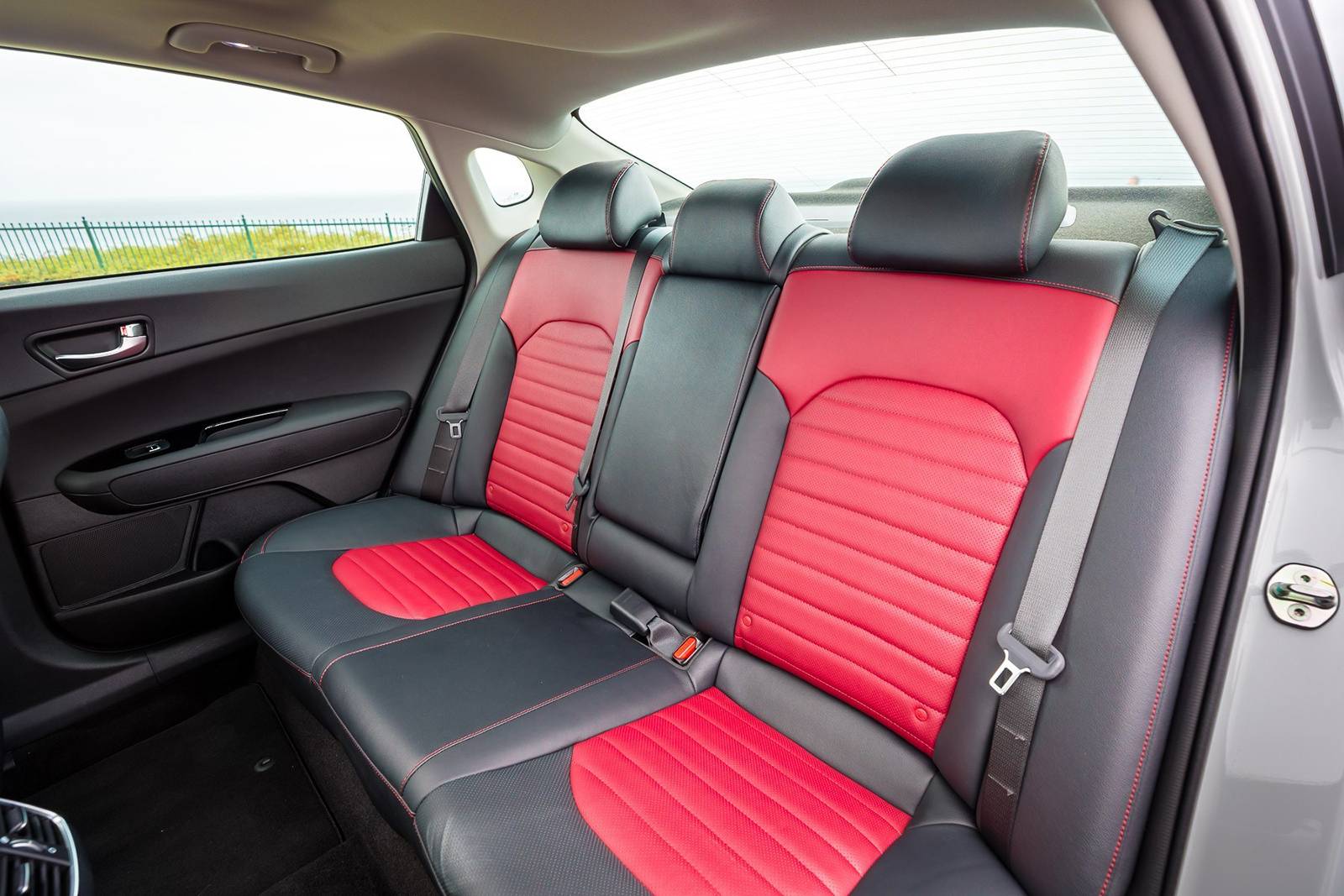 Kia Optima 2019 года